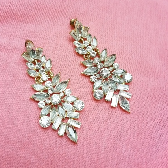 Statement Earrings - Picture 2 of 3